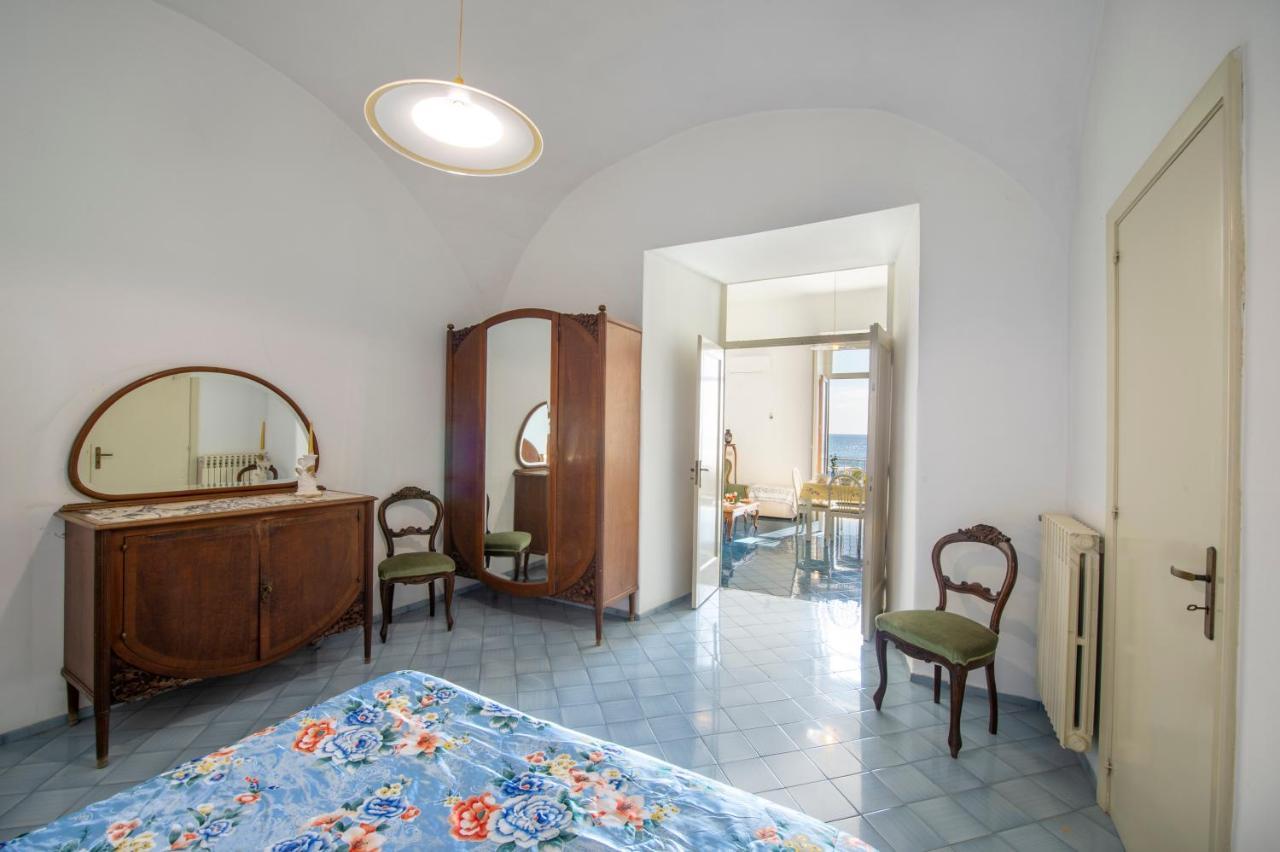 Lu Penniell Apartment Amalfi Ngoại thất bức ảnh